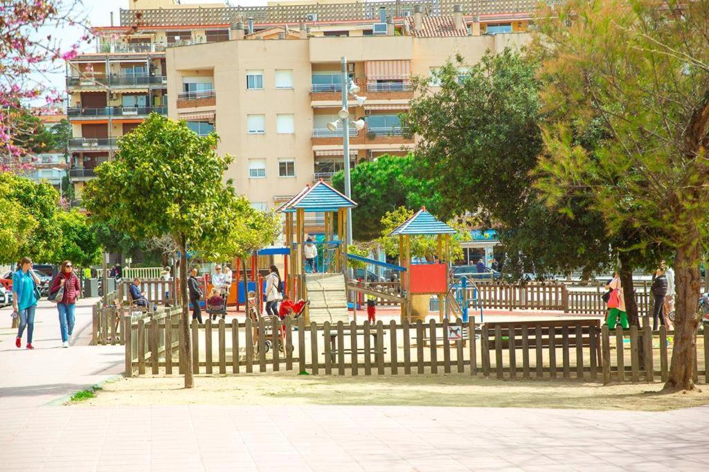 Al11 Apartamento Albert Lloret de Mar Ngoại thất bức ảnh